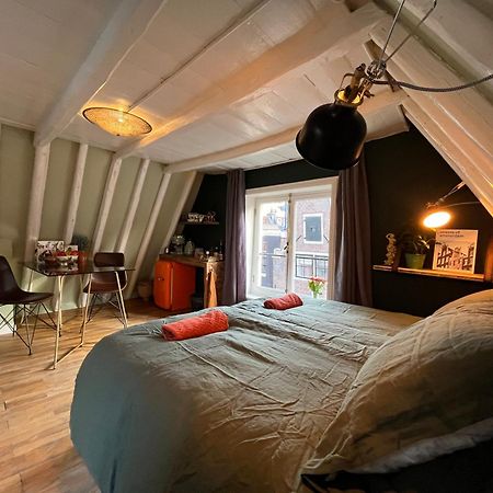Attic Monkeys Lodge Amsterdam Extérieur photo
